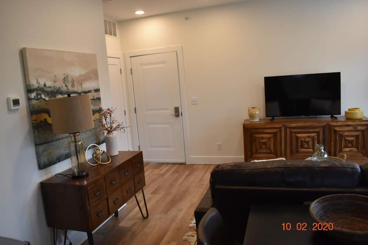 Downtown Traverse City Capri Condo 316 Zewnętrze zdjęcie