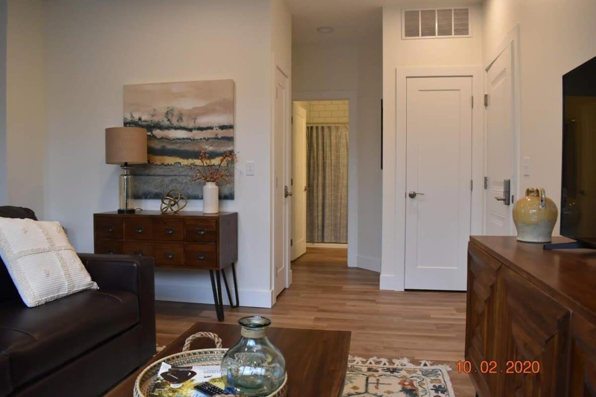 Downtown Traverse City Capri Condo 316 Zewnętrze zdjęcie